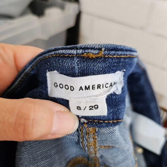 Good American Distressed Dark Wash Skinny Jeans - Picture 10 of 11